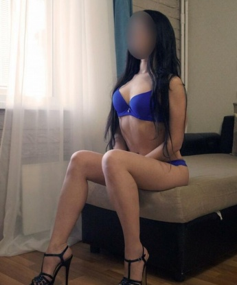 Искусная массажистка с огненным темпераментом и нежными руками поможет тебе расслабиться и забыть обо всем. Позволь себе эти минуты райского блаженства! 4723, 24 года